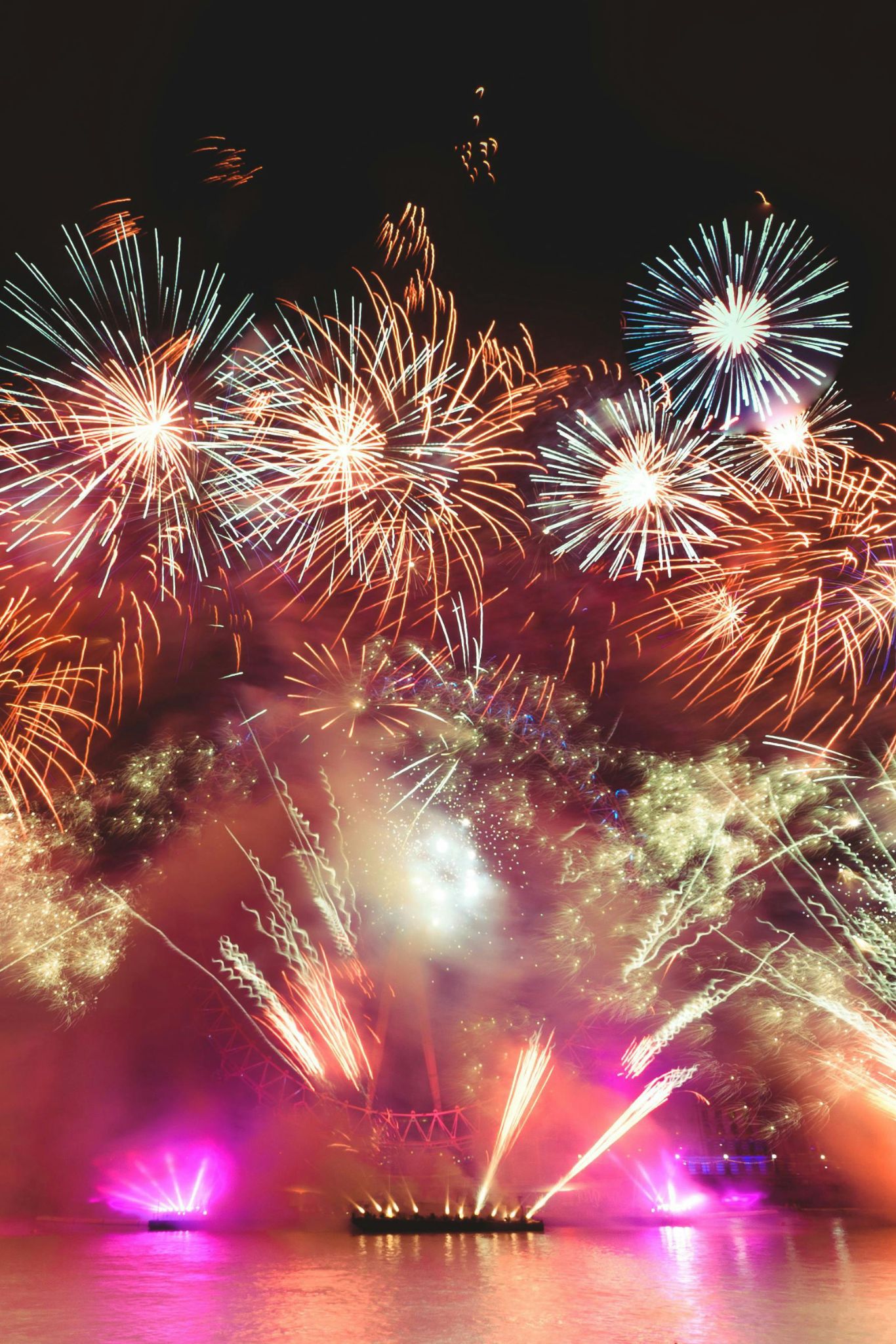 London Fireworks new year's eve
