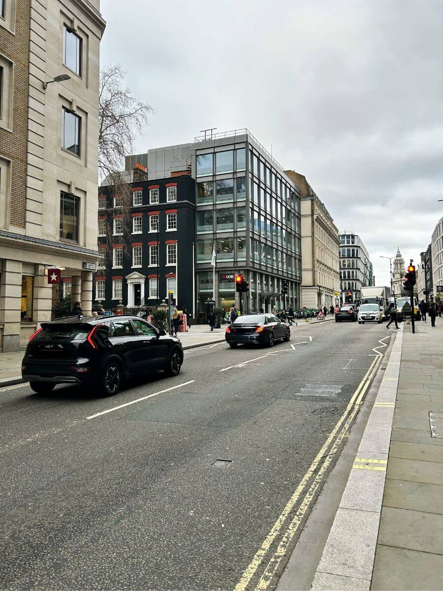 Can I drive in central London