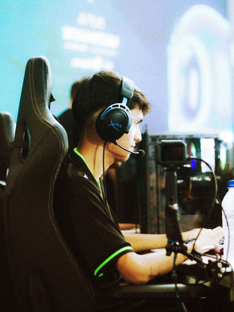 New Meta Gaming Arena - gaming spots in London